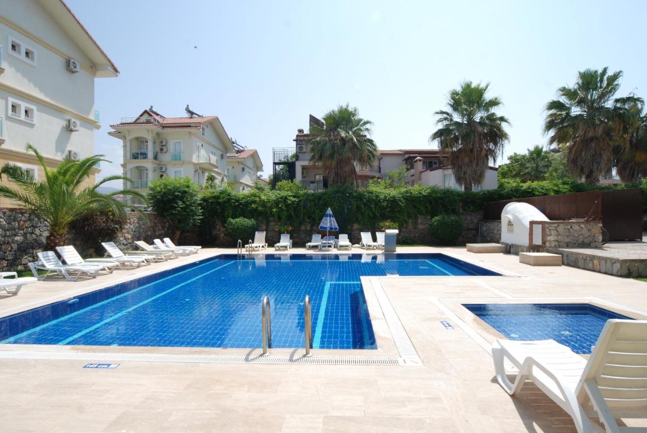 Saros Apartments Calis Beach Fethiye Extérieur photo