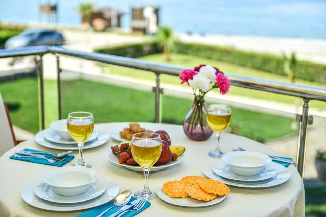 Saros Apartments Calis Beach Fethiye Extérieur photo