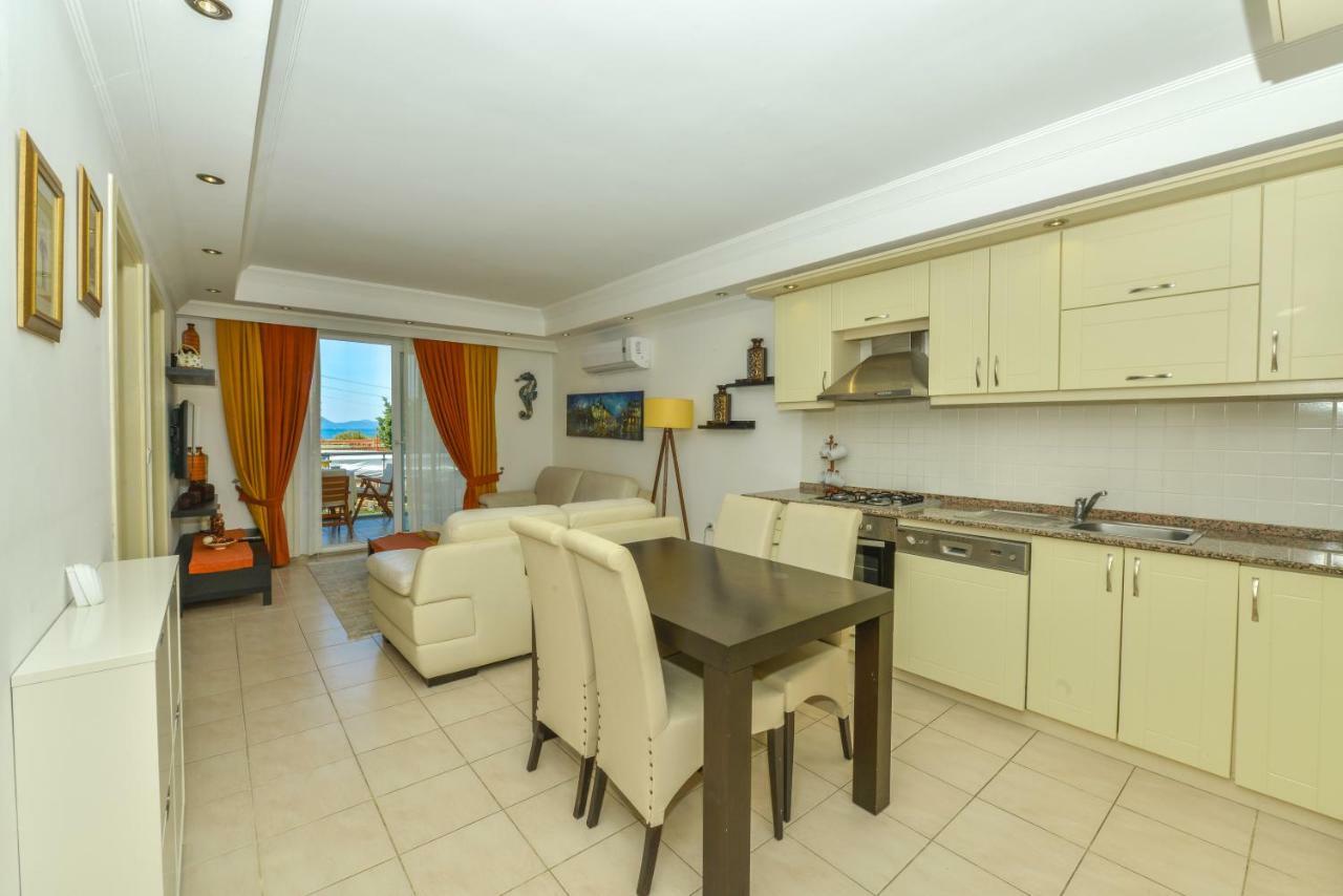 Saros Apartments Calis Beach Fethiye Extérieur photo